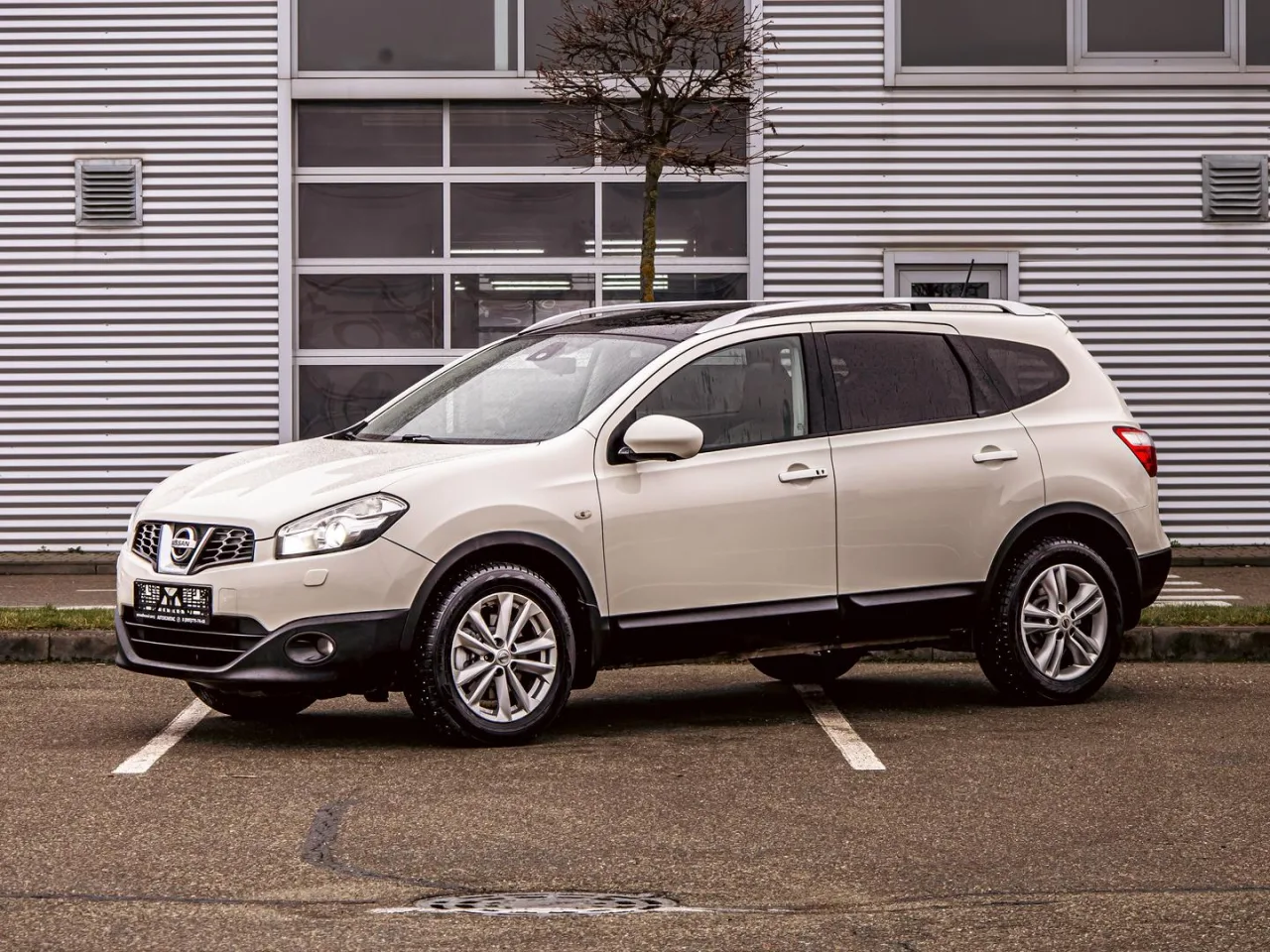 Nissan Qashqai+2