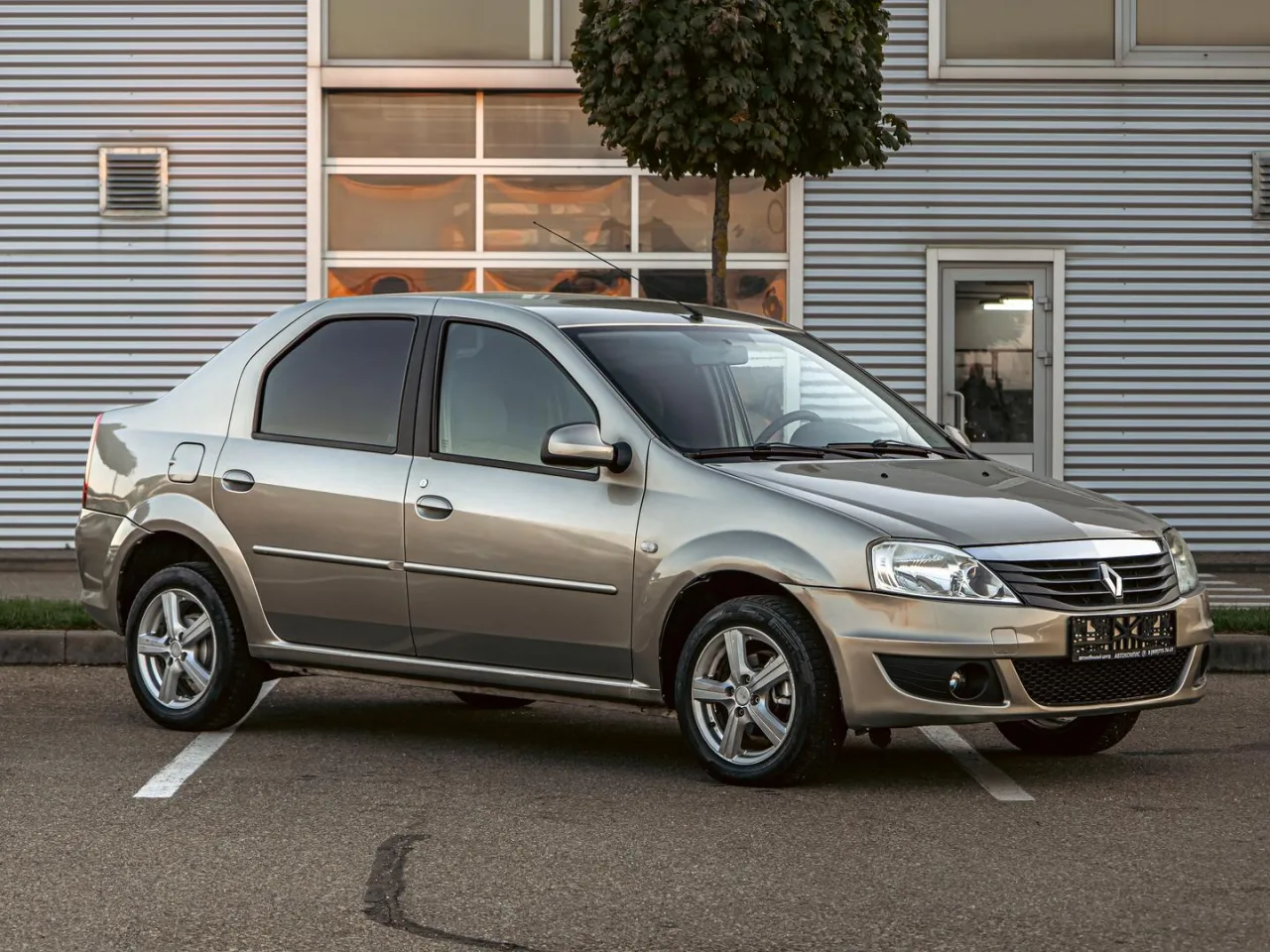 Renault Logan