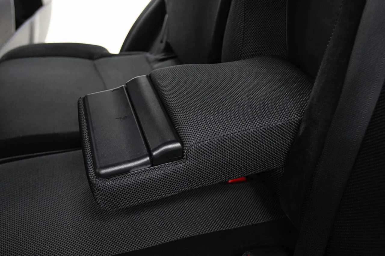 Peugeot 4007