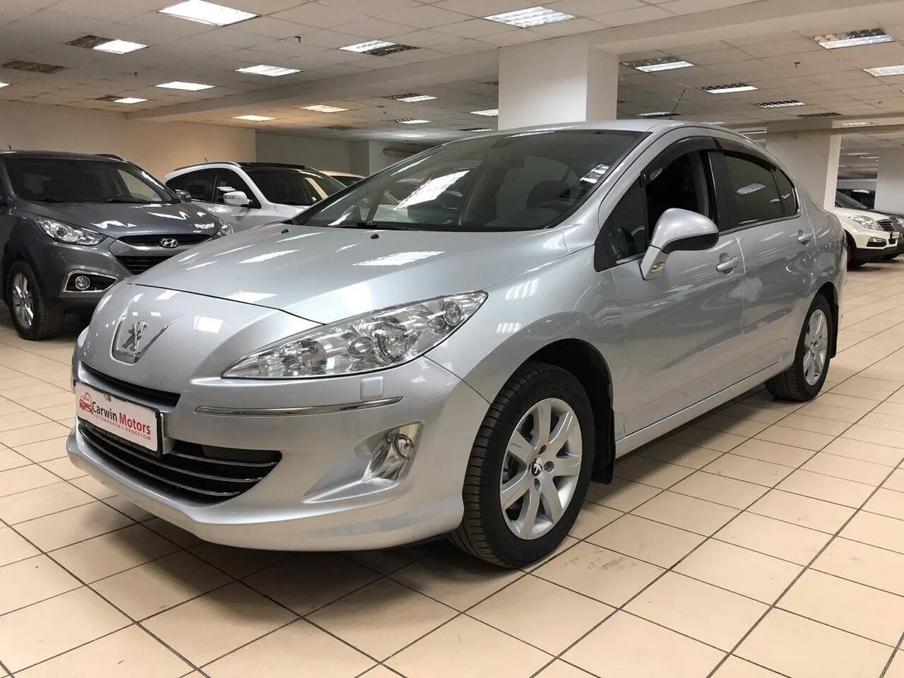 Peugeot 408