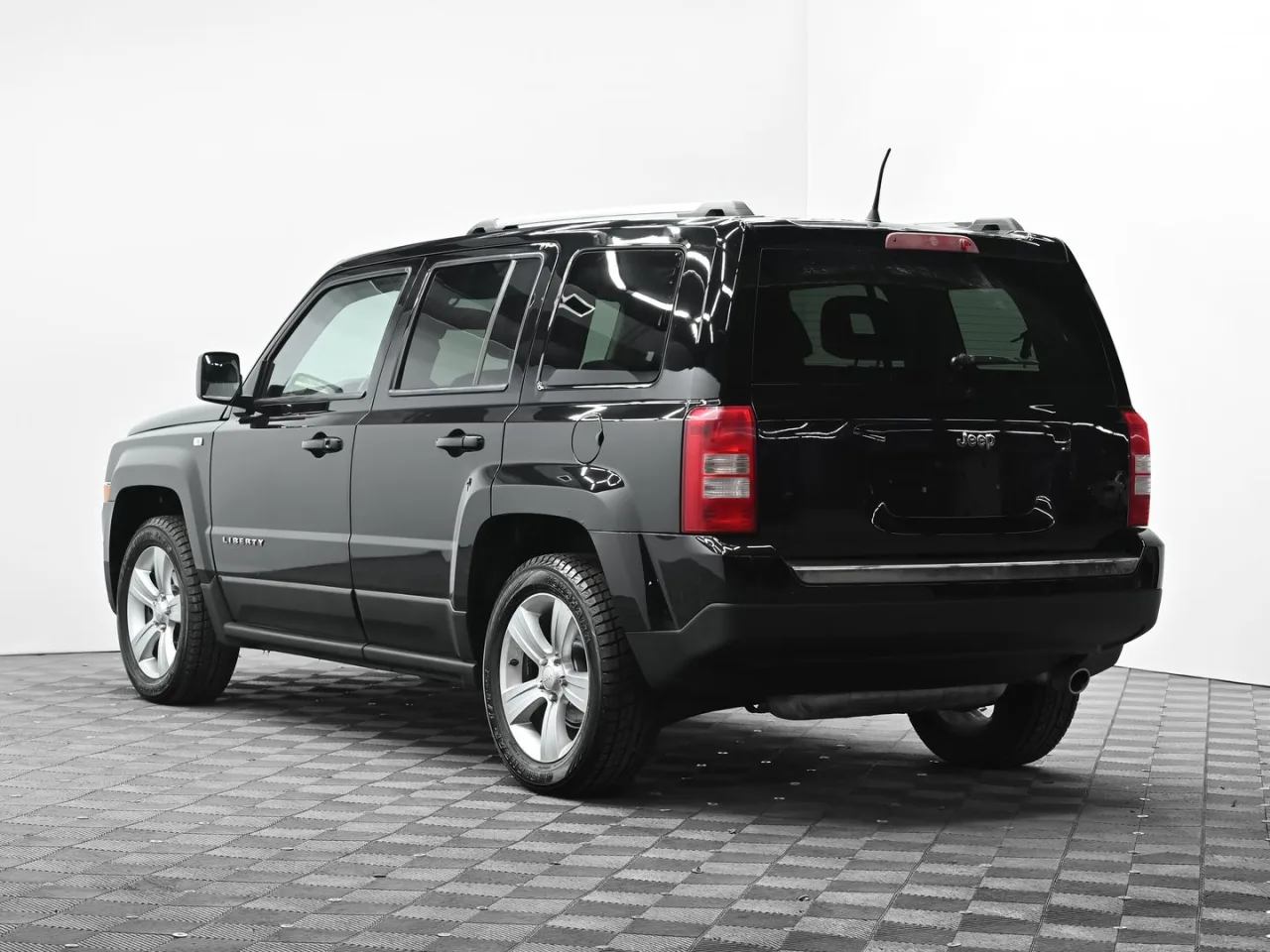 Jeep Liberty (Patriot)