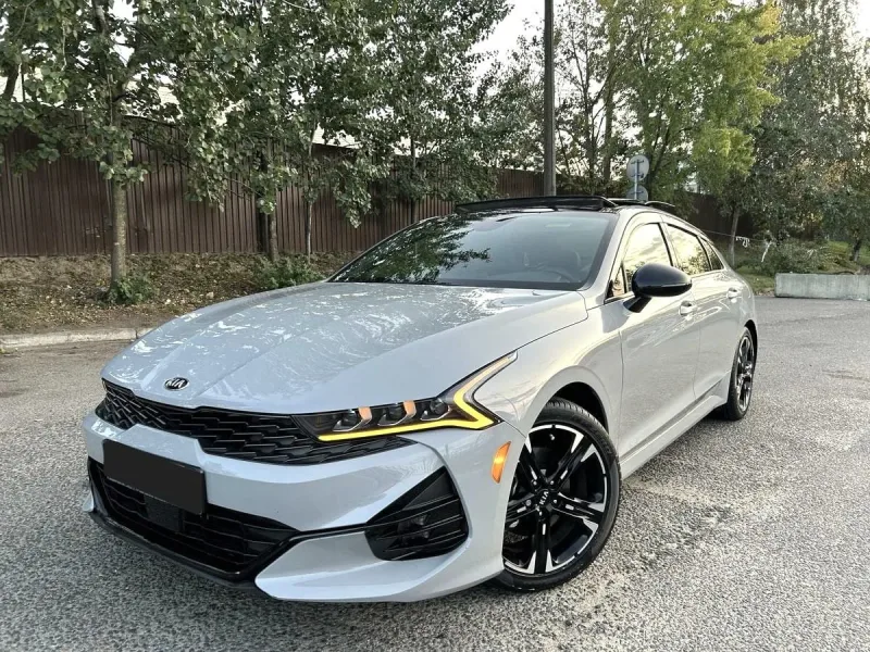 Kia K5 2023