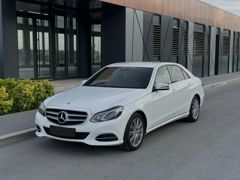 Mercedes-Benz E-Класс 2014