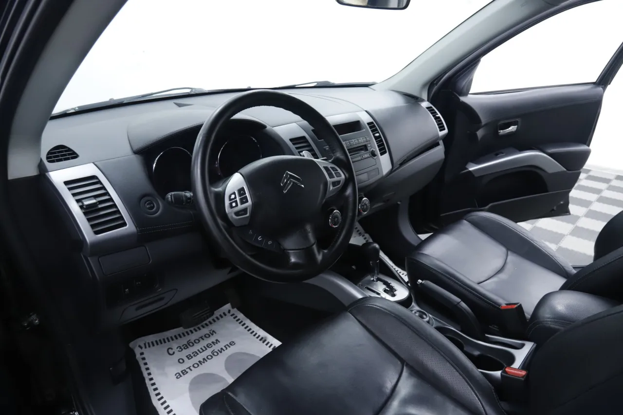 Citroen C-Crosser