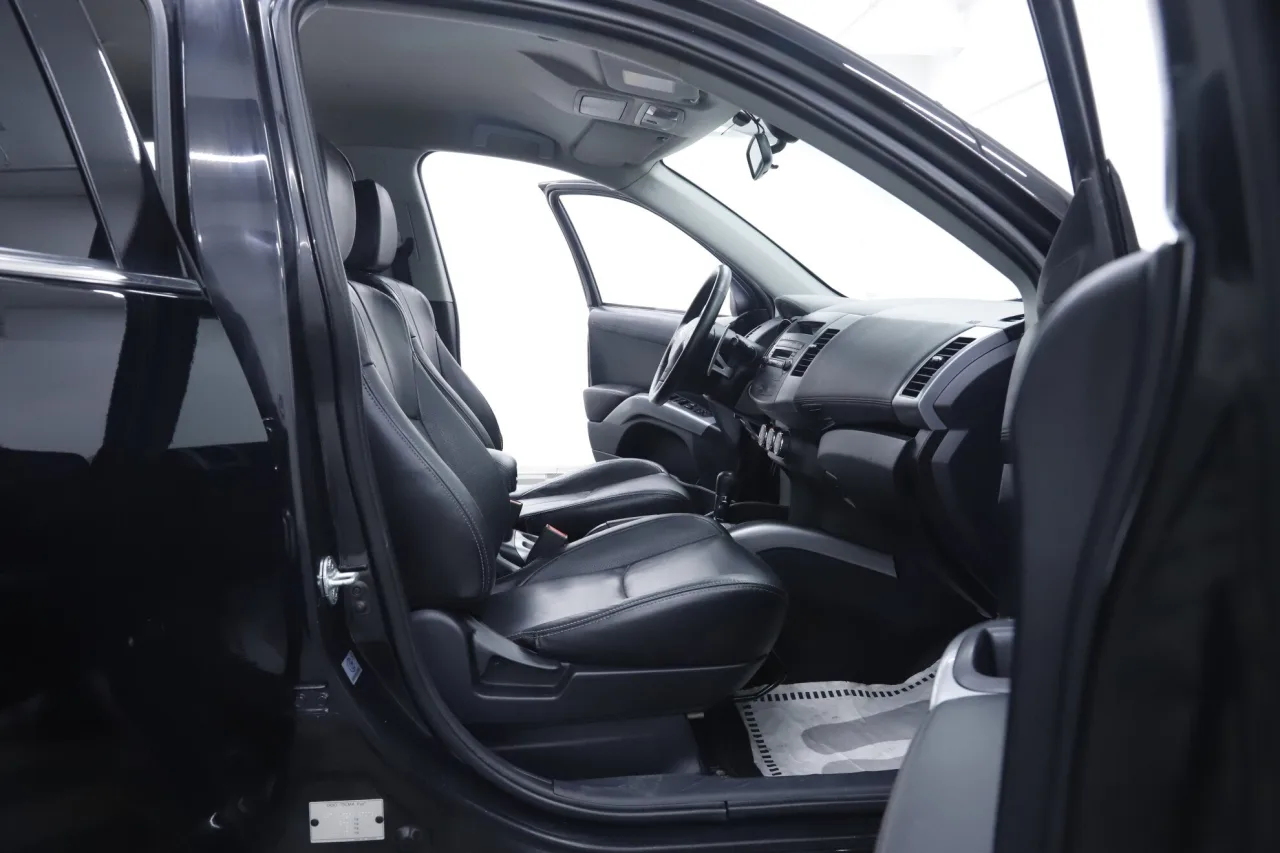 Citroen C-Crosser