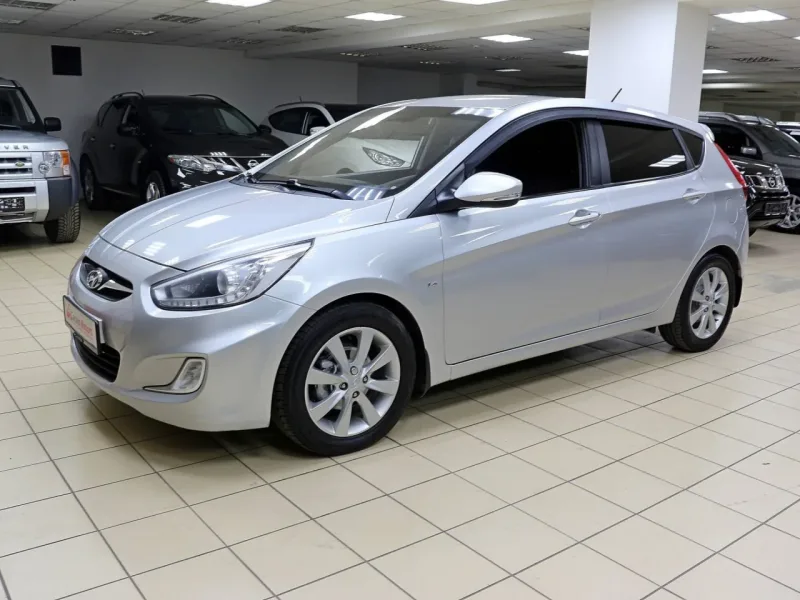 Hyundai Solaris 2014