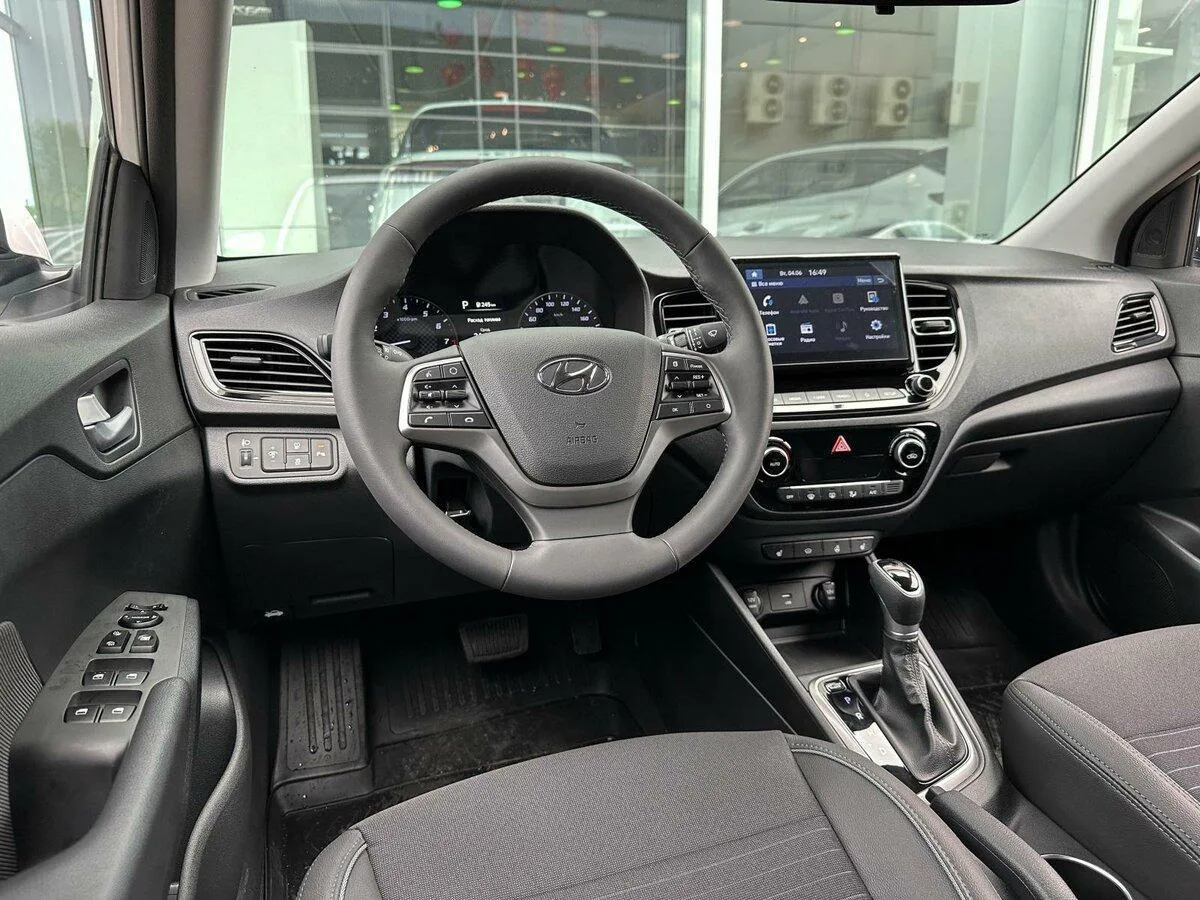 Hyundai Solaris