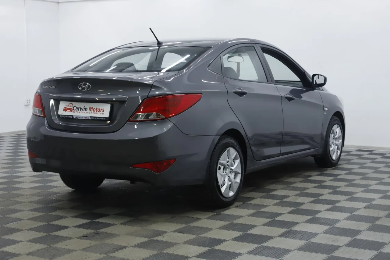 Hyundai Solaris