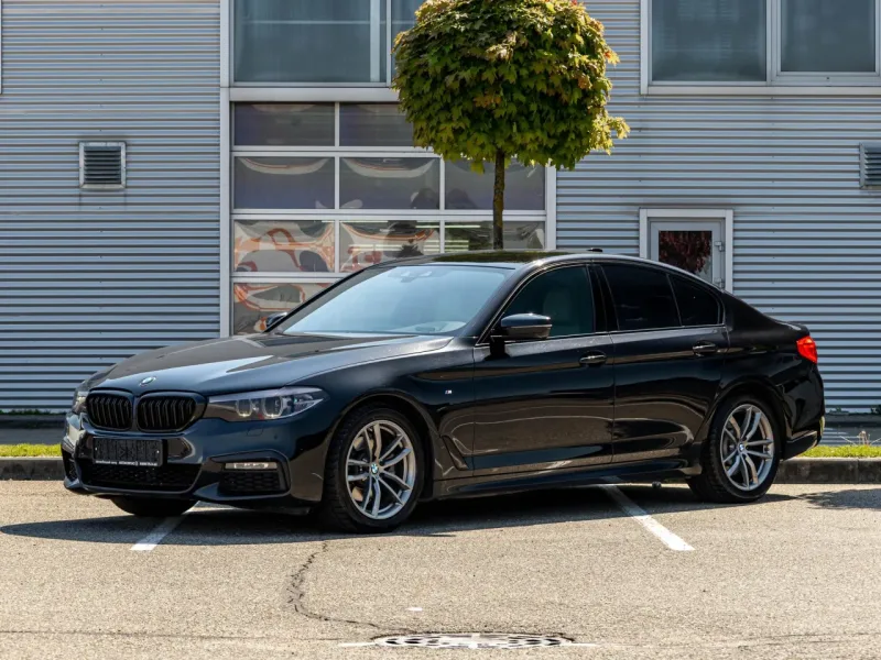 BMW 5 серии 2019