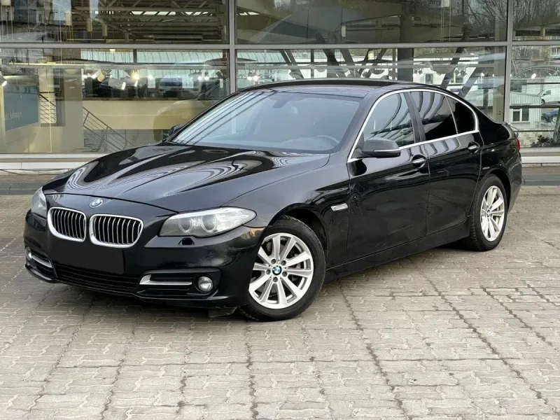 BMW 5 серии 2016