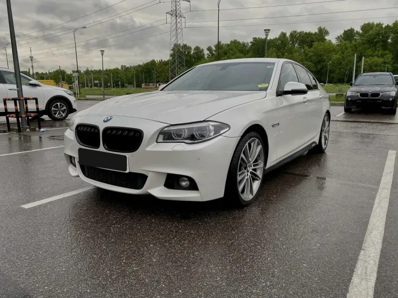 BMW 5 серии 2017