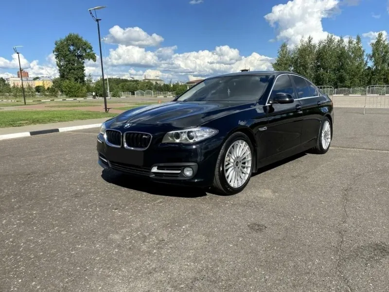 BMW 5 серии 2016