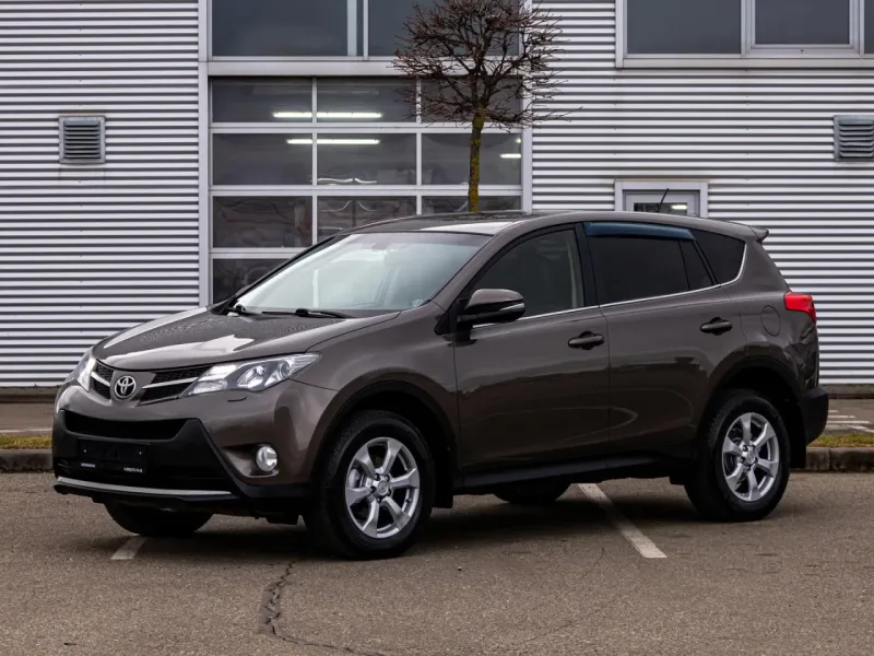 Toyota RAV4 2015