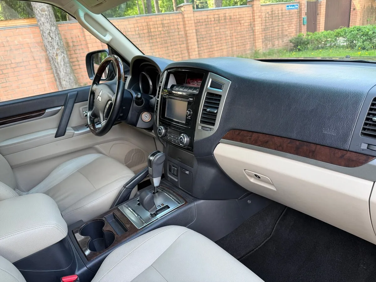 Mitsubishi Pajero
