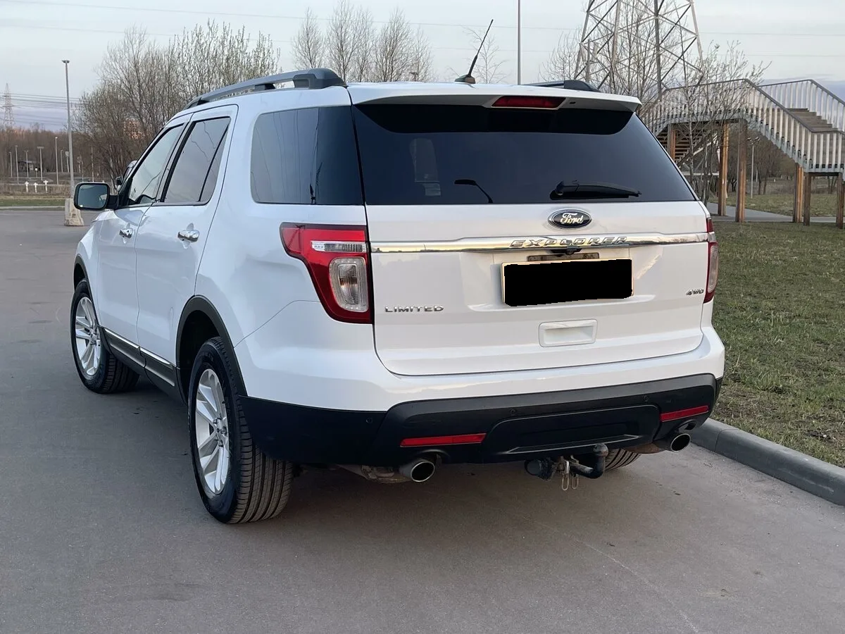 Ford Explorer