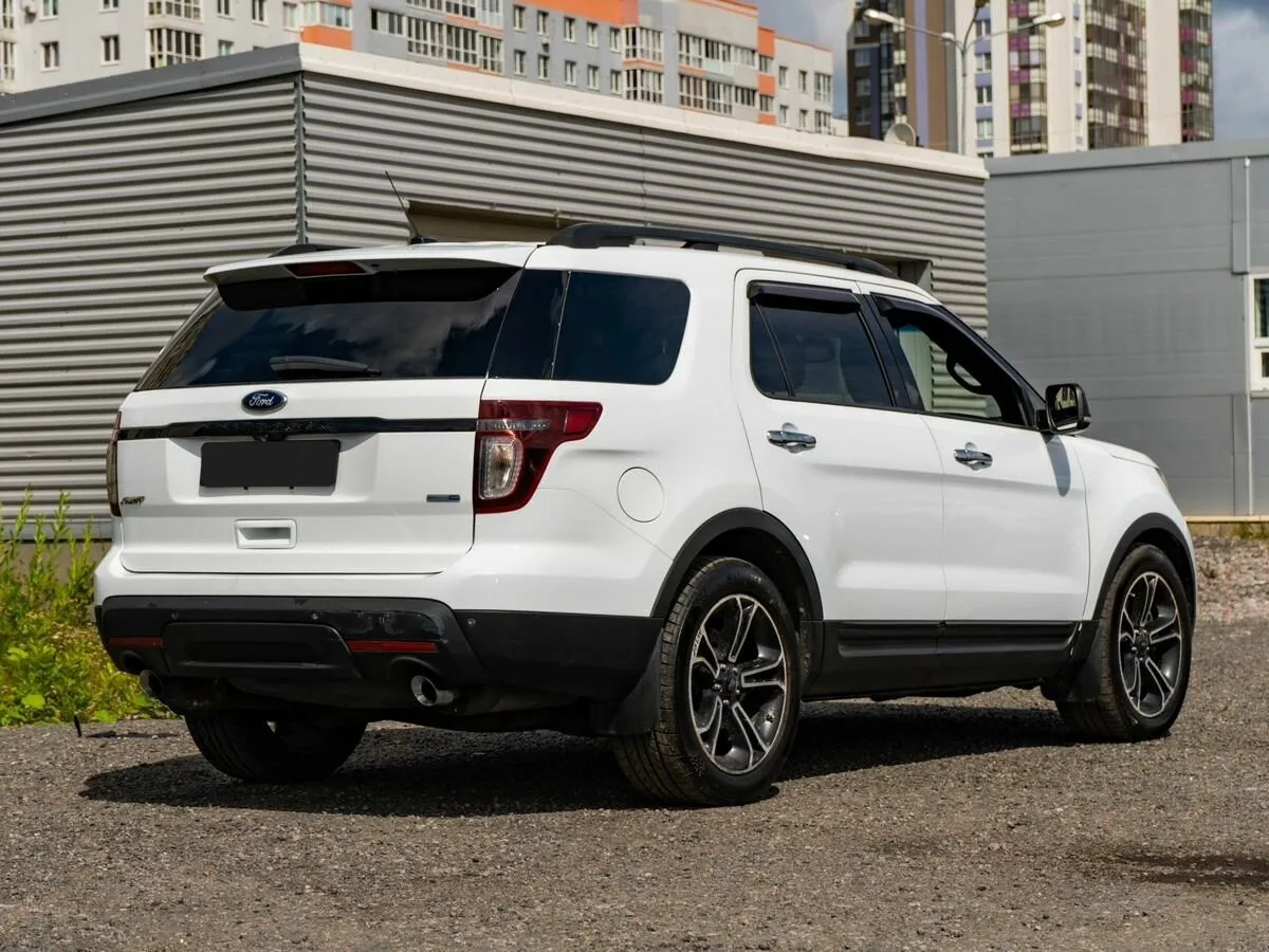 Ford Explorer