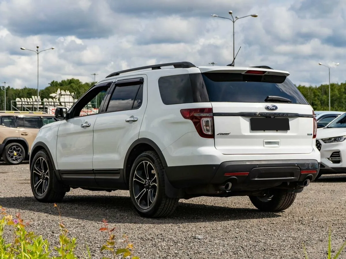 Ford Explorer