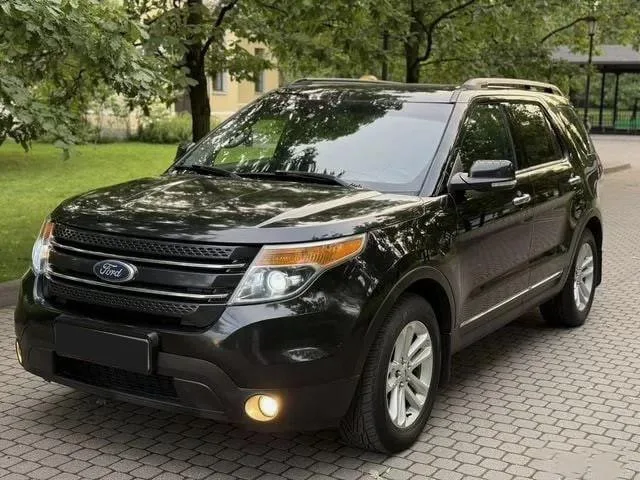 Ford Explorer