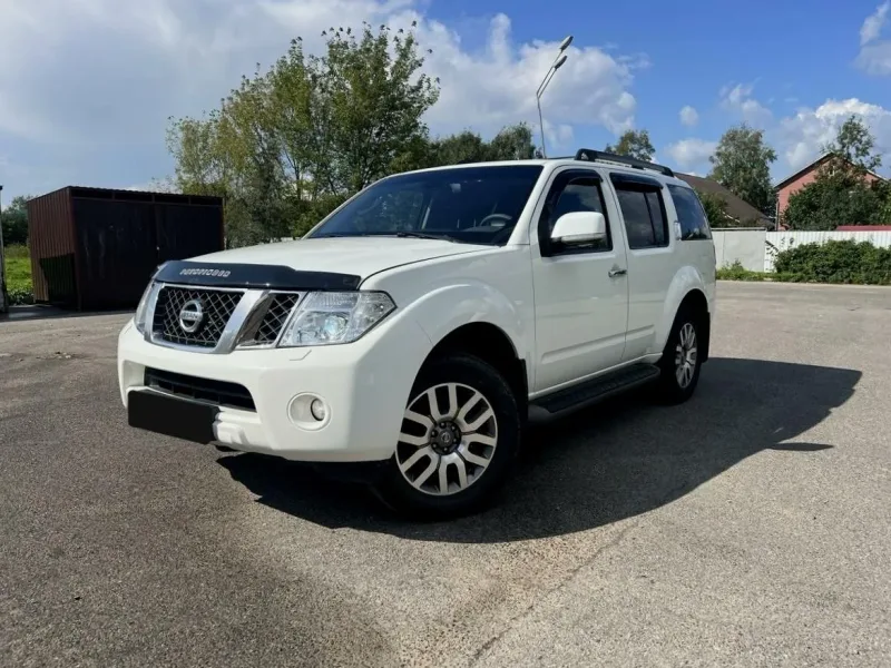 Nissan Pathfinder 2014