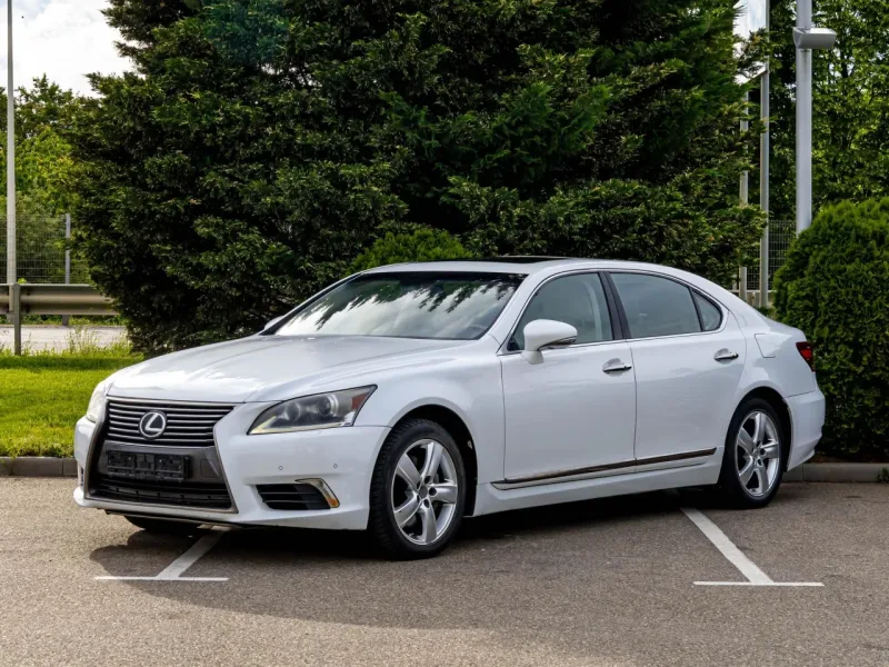 Lexus LS 2014