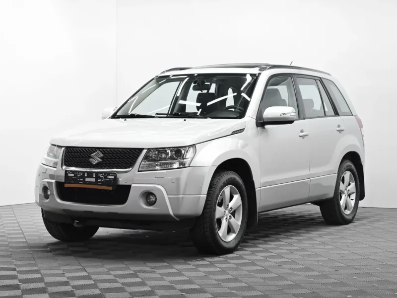 Suzuki Grand Vitara 2012
