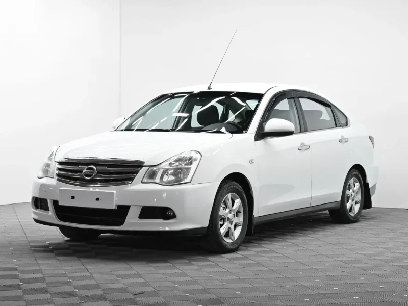 Nissan Almera 2014