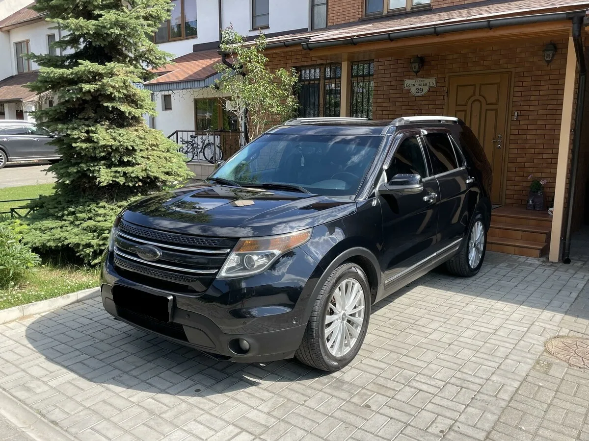 Ford Explorer