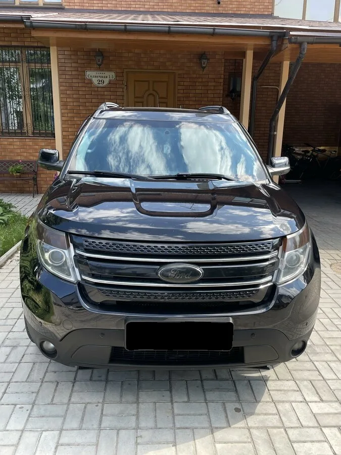 Ford Explorer