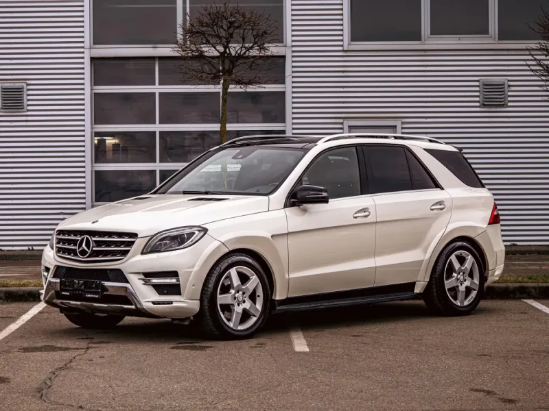 Mercedes-Benz M-Класс 2012