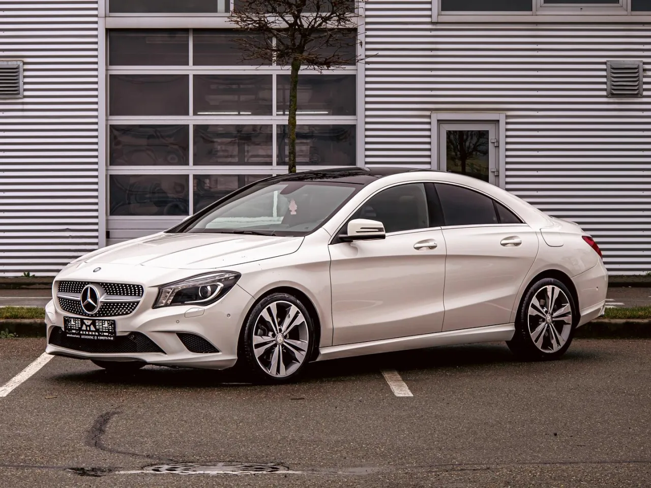 Mercedes-Benz CLA