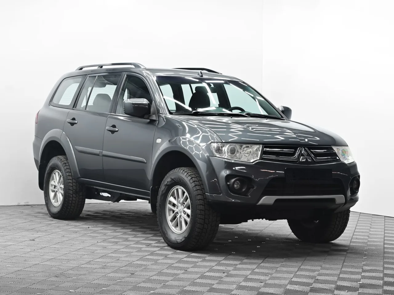 Mitsubishi Pajero Sport