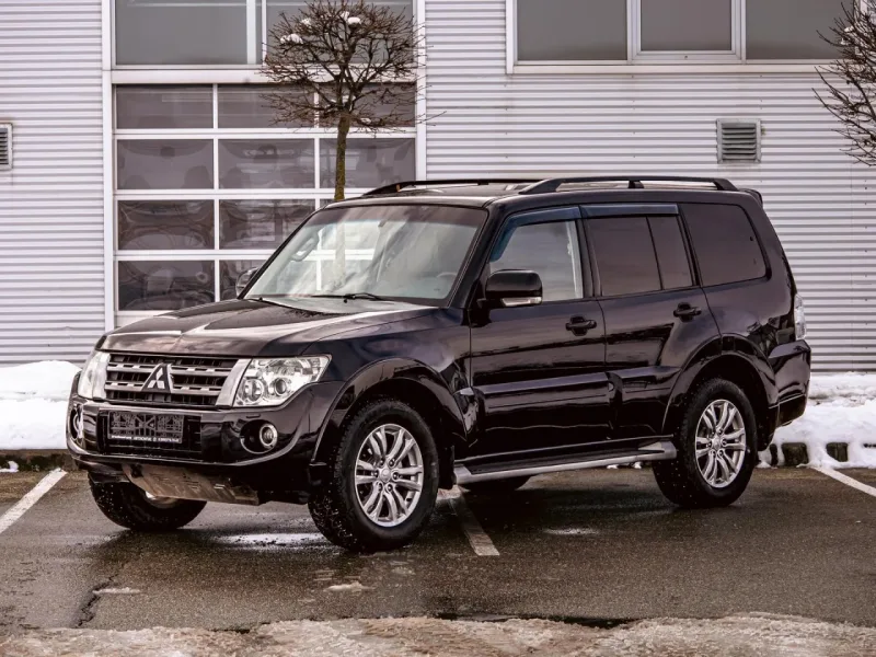 Mitsubishi Pajero 2014