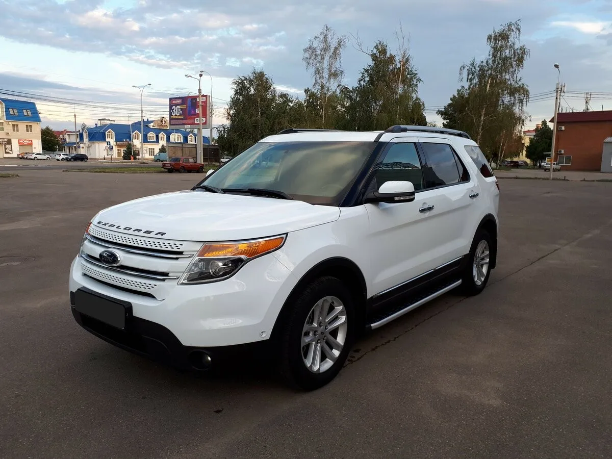 Ford Explorer