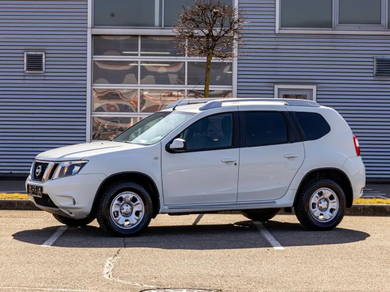 Nissan Terrano 2016
