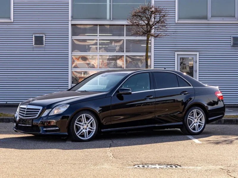 Mercedes-Benz E-Класс 2012