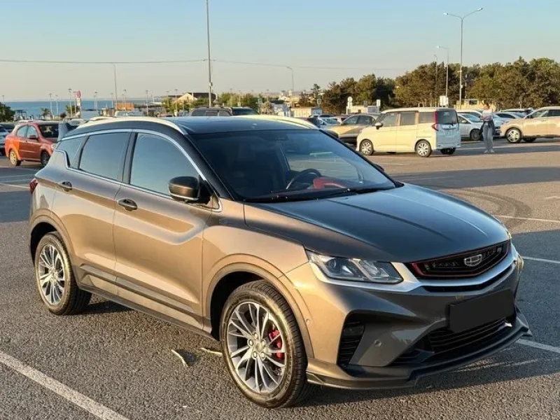 Geely Coolray 2023