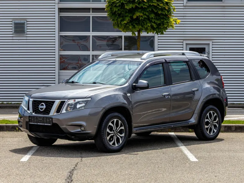 Nissan Terrano 2015