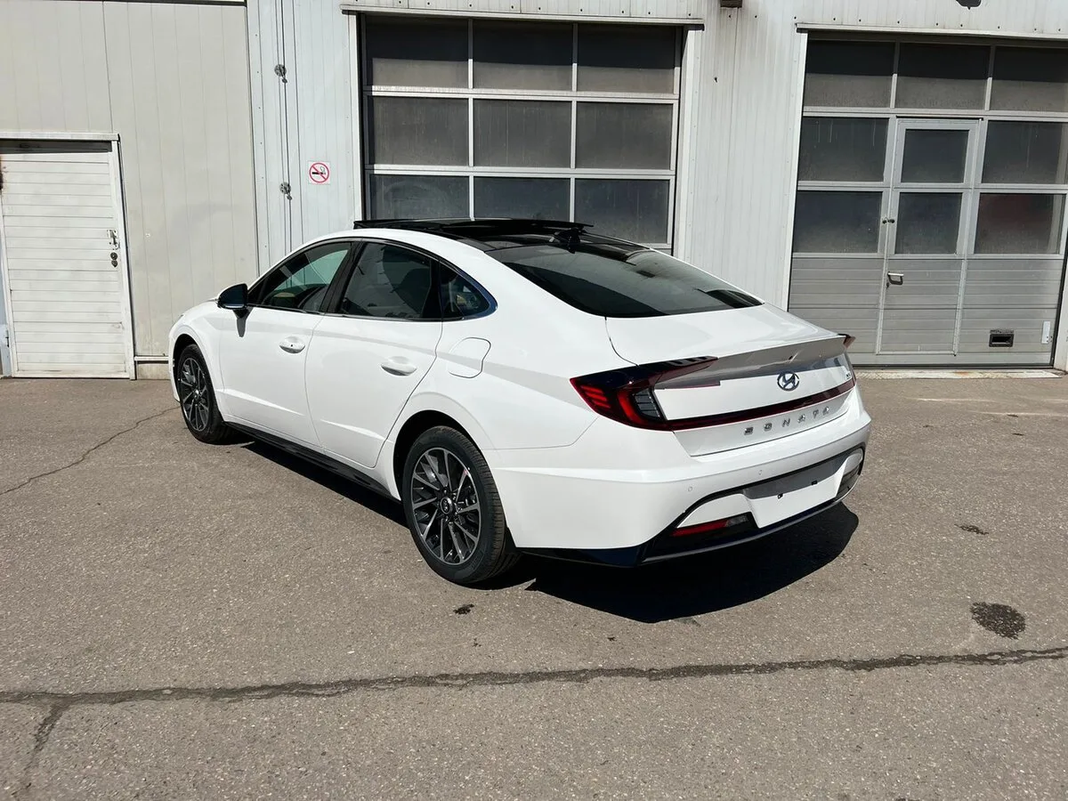 Hyundai Sonata