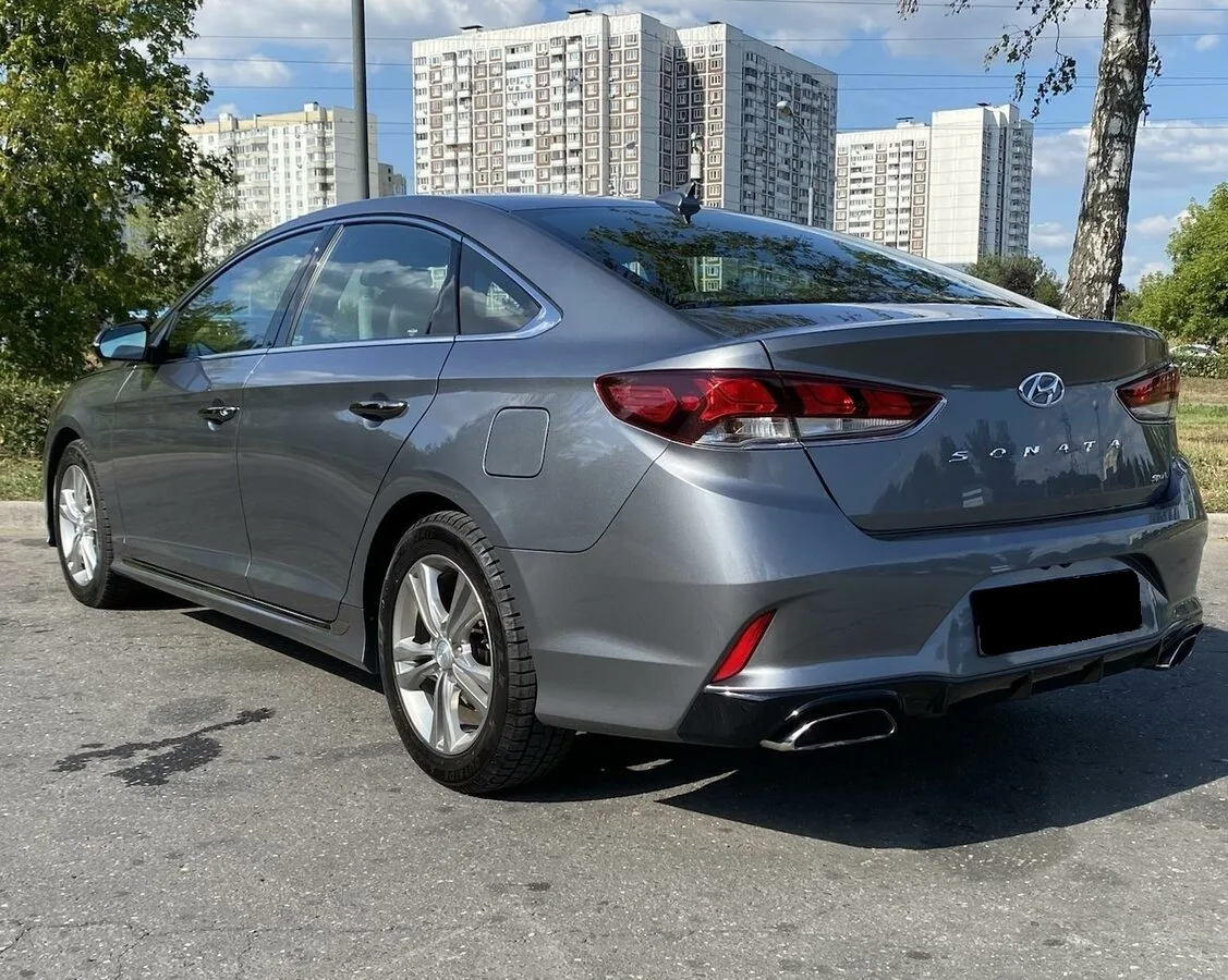 Hyundai Sonata