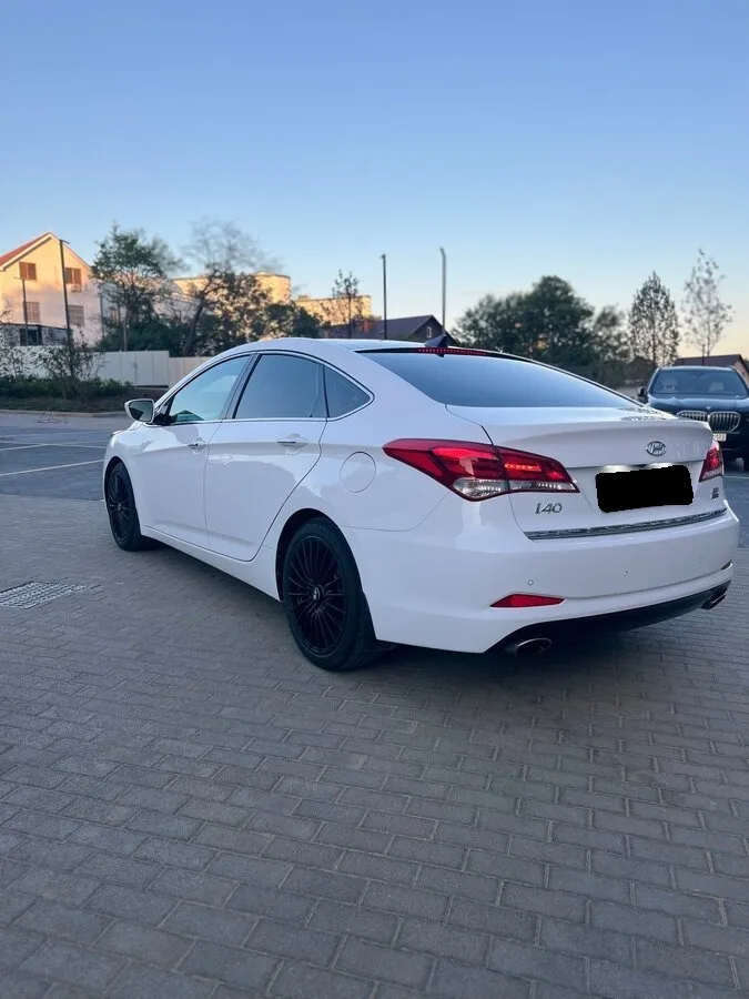 Hyundai i40