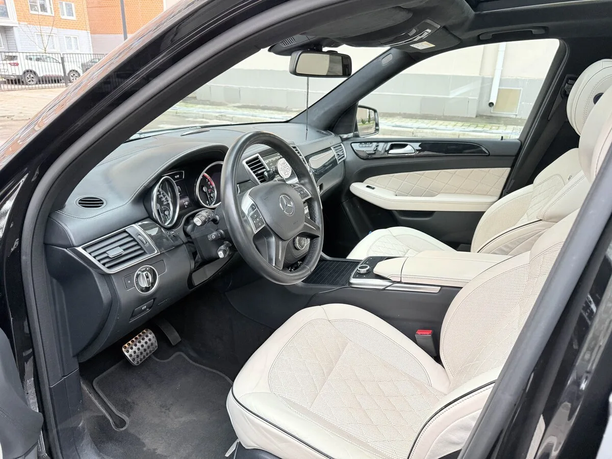 Mercedes-Benz M-Класс