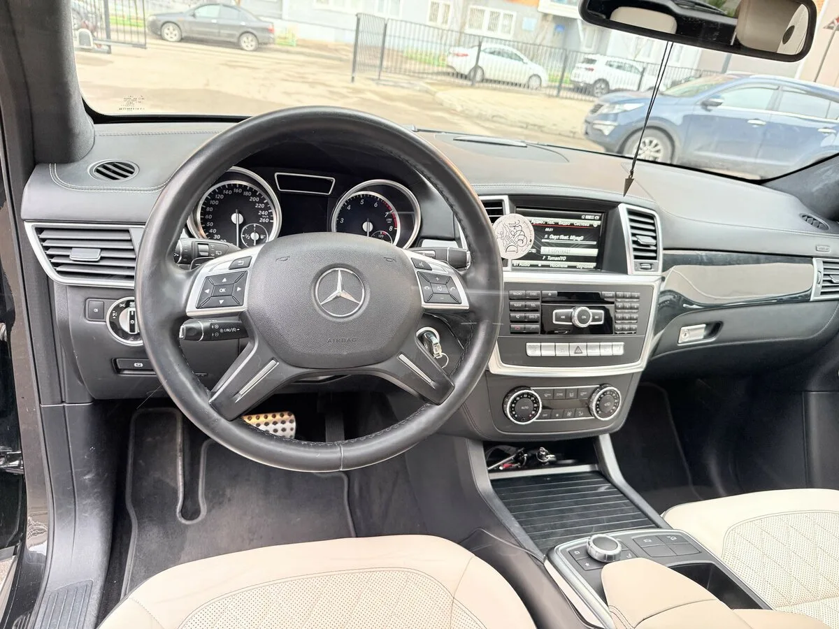 Mercedes-Benz M-Класс