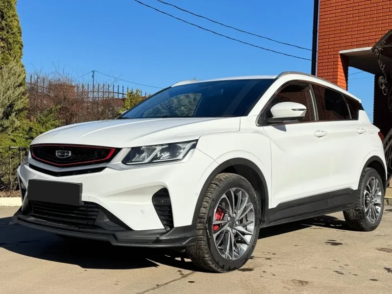 Geely Coolray 2022