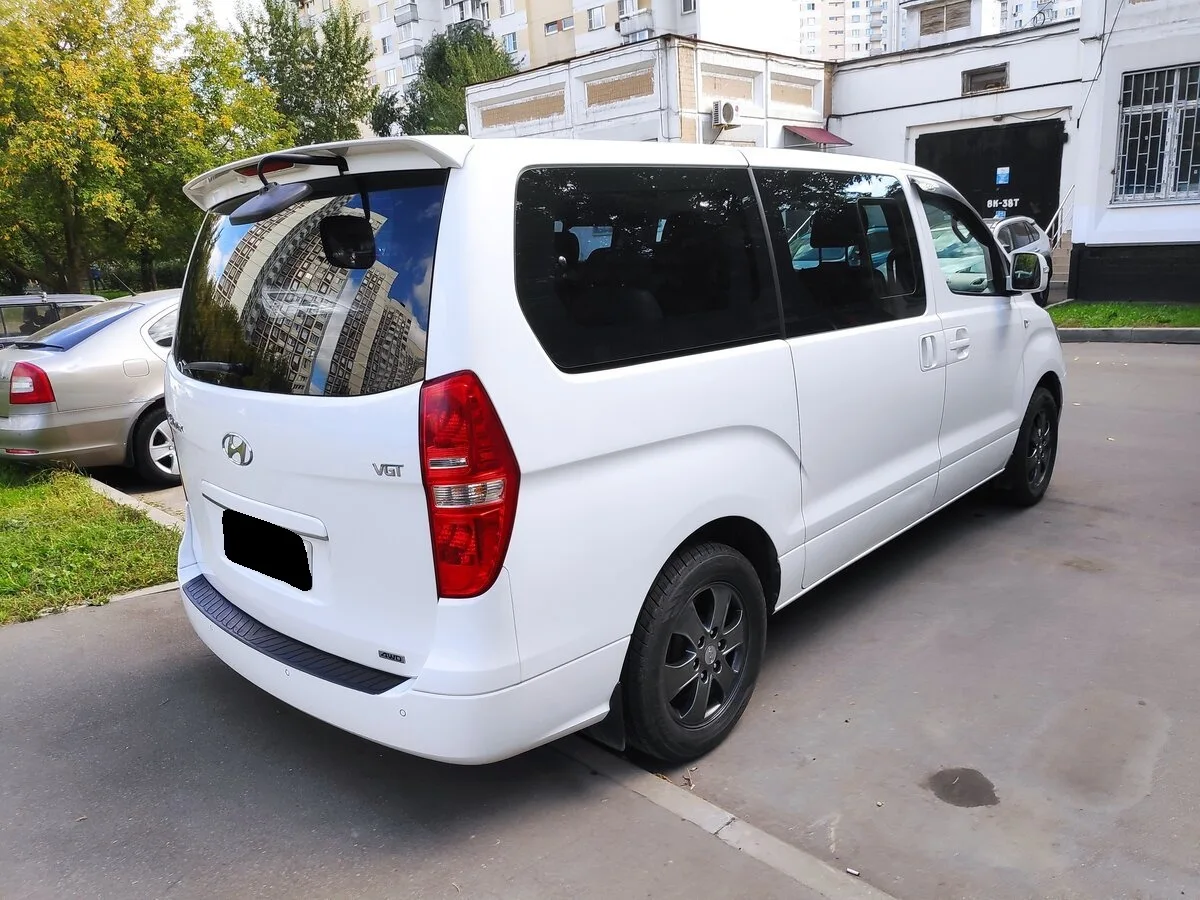 Hyundai Grand Starex