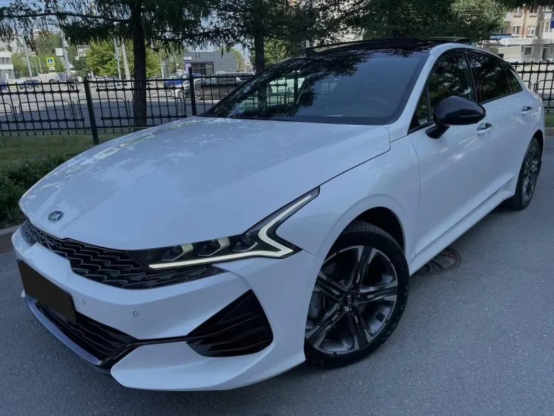 Kia K5 2023