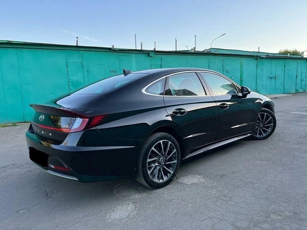 Hyundai Sonata