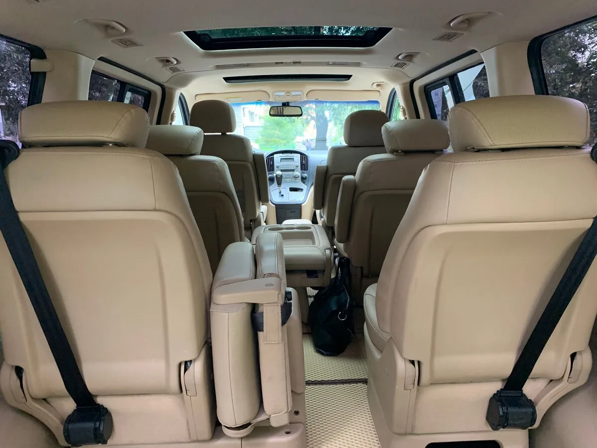 Hyundai Grand Starex