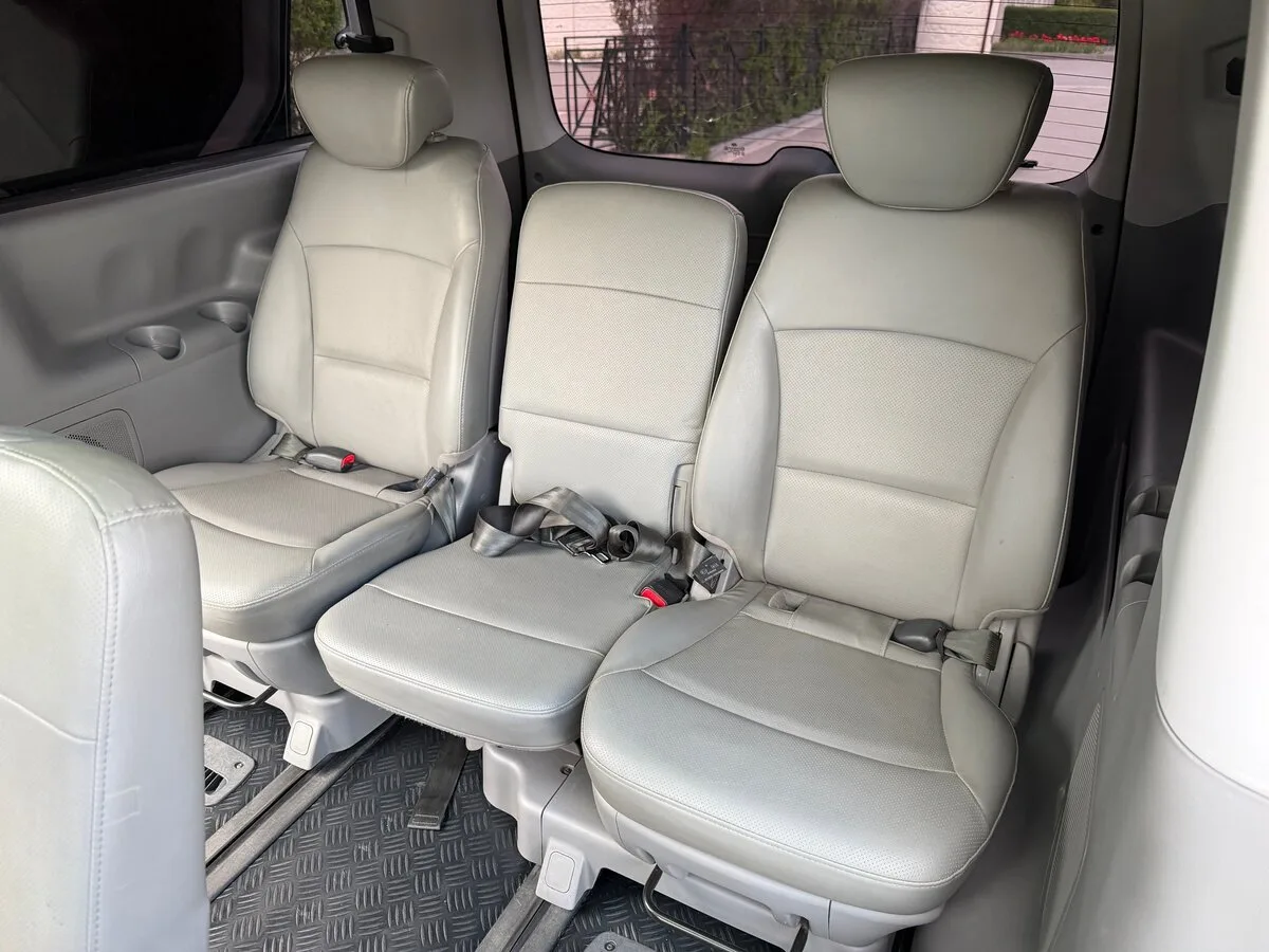Hyundai Grand Starex