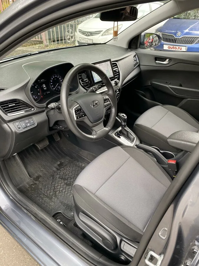 Hyundai Solaris