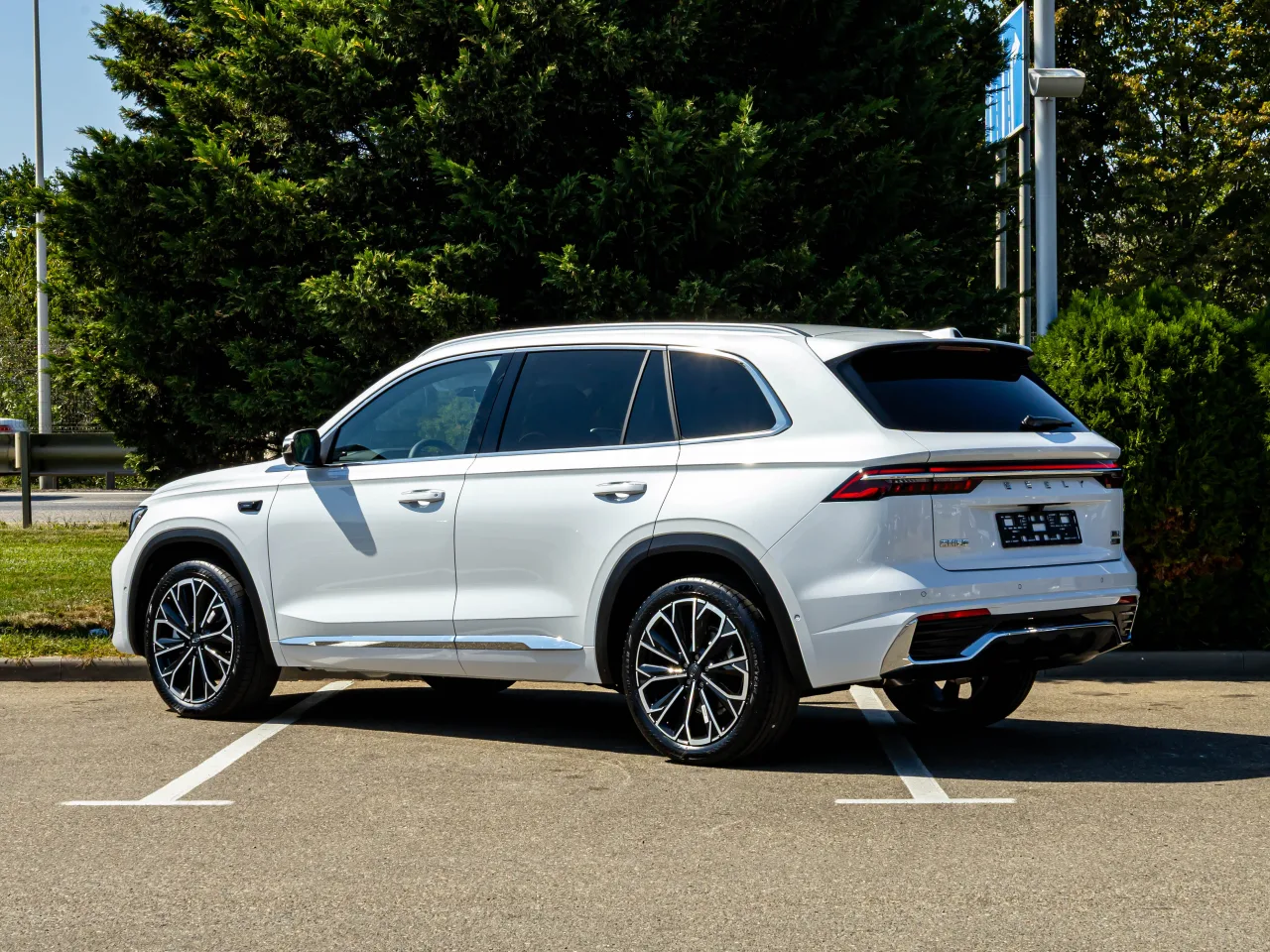 Geely Monjaro